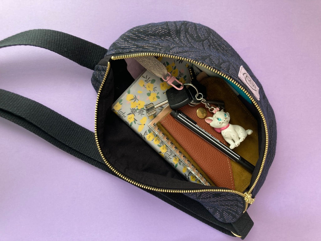 Athènes feuillage - sac banane en jacquard